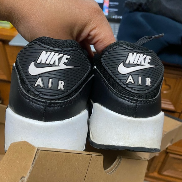 Air Max 90 size 8.5 - Picture 5 of 5